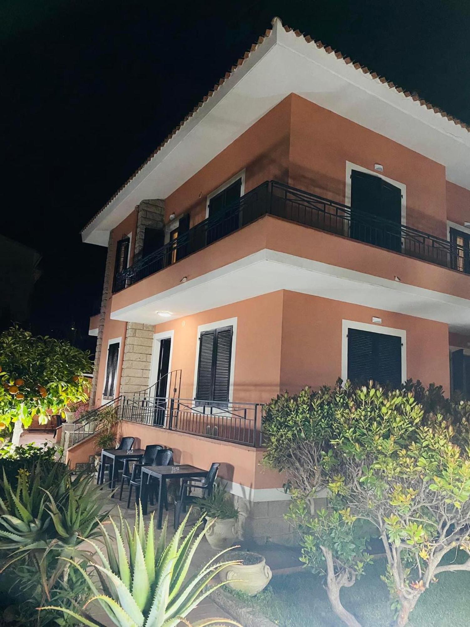 Villa Marogna Альгеро Екстер'єр фото